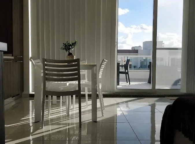 Apartament Sea View Penthouse With Large Terrace Irom1-1 *