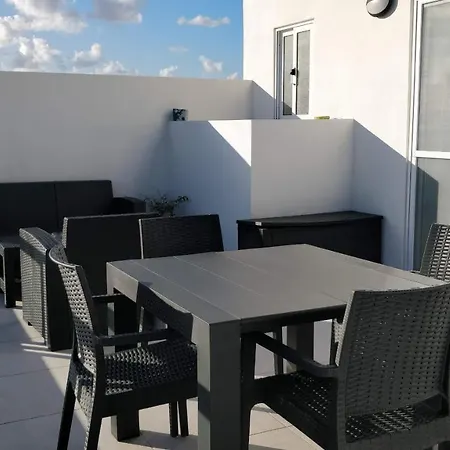 Sea View Penthouse With Large Terrace Irom1-1 *