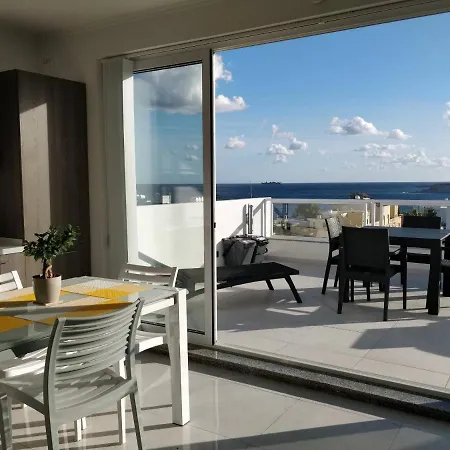 Sea View Penthouse With Large Terrace Irom1-1 * Marsaskala