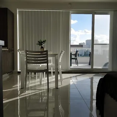アパート Sea View Penthouse With Large Terrace Irom1-1 *