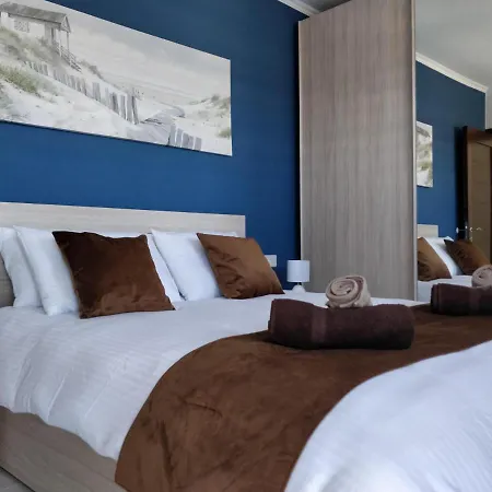 Sea View Penthouse With Large Terrace Irom1-1 Marsaskala