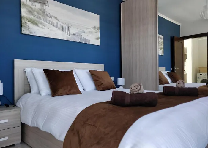 Sea View Penthouse With Large Terrace Irom1-1 Marsaskala